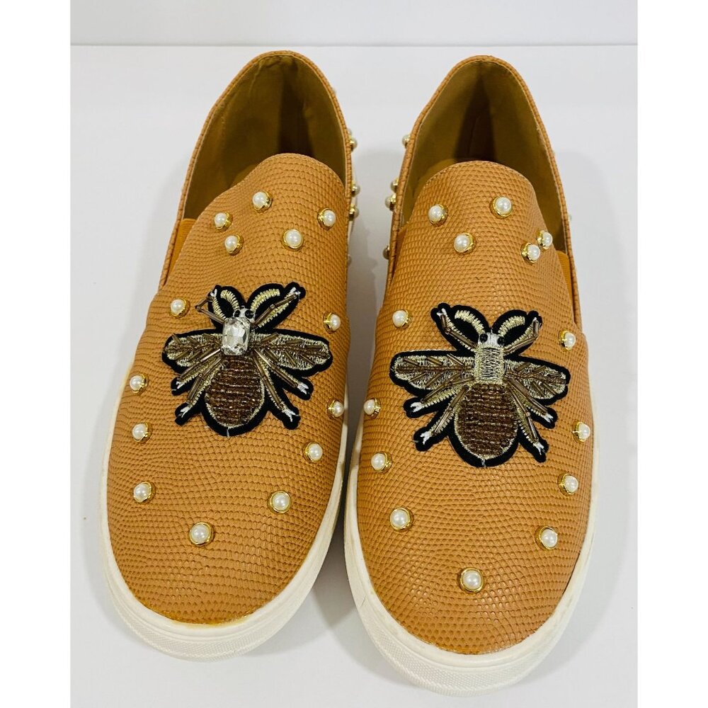 Olivia Miller Genesee Bee Embellished Sneakers Pearl Stone size 11